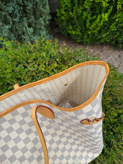 Louis Vuitton Neverfull GM in Damier Azur Canvas