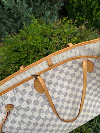 Louis Vuitton Neverfull GM in Damier Azur Canvas