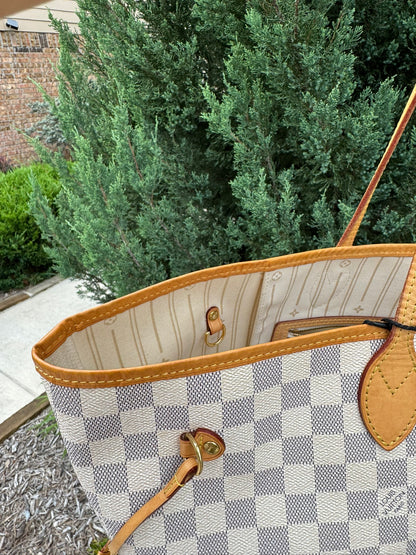 Louis Vuitton Neverfull GM in Damier Azur Canvas