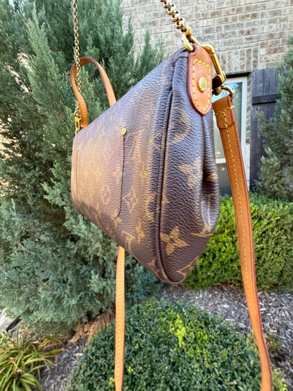 Louis Vuitton Favorite MM – Monogram Canvas