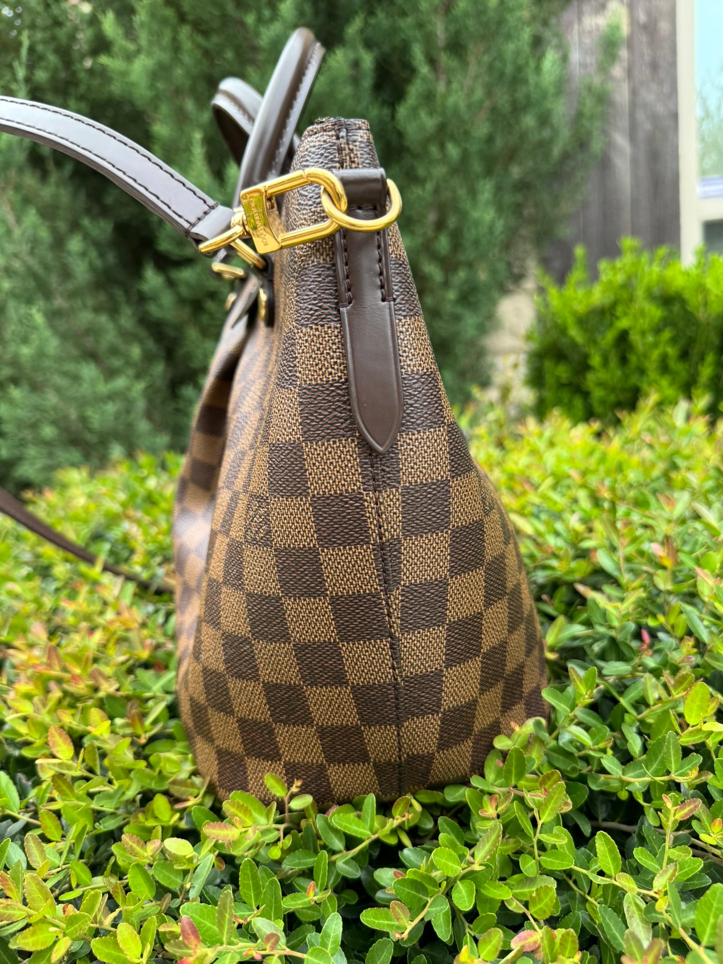 Louis Vuitton Siena MM in Damier Ebene Canvas