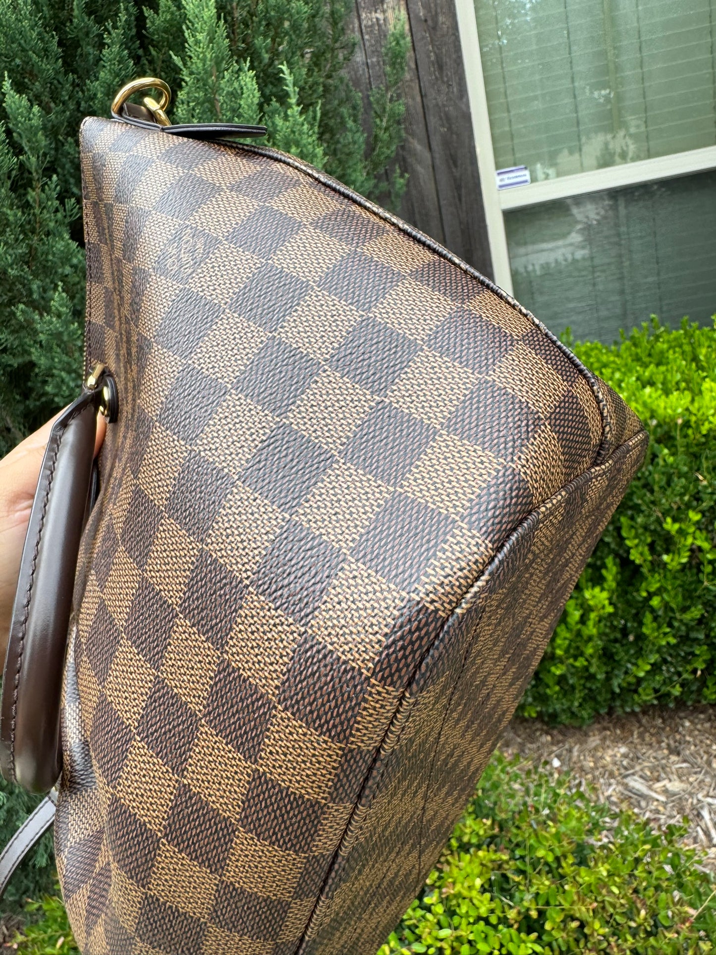 Louis Vuitton Siena MM in Damier Ebene Canvas
