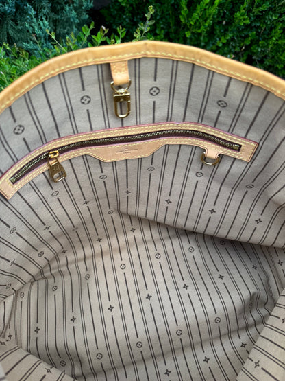 Louis Vuitton Delightful MM