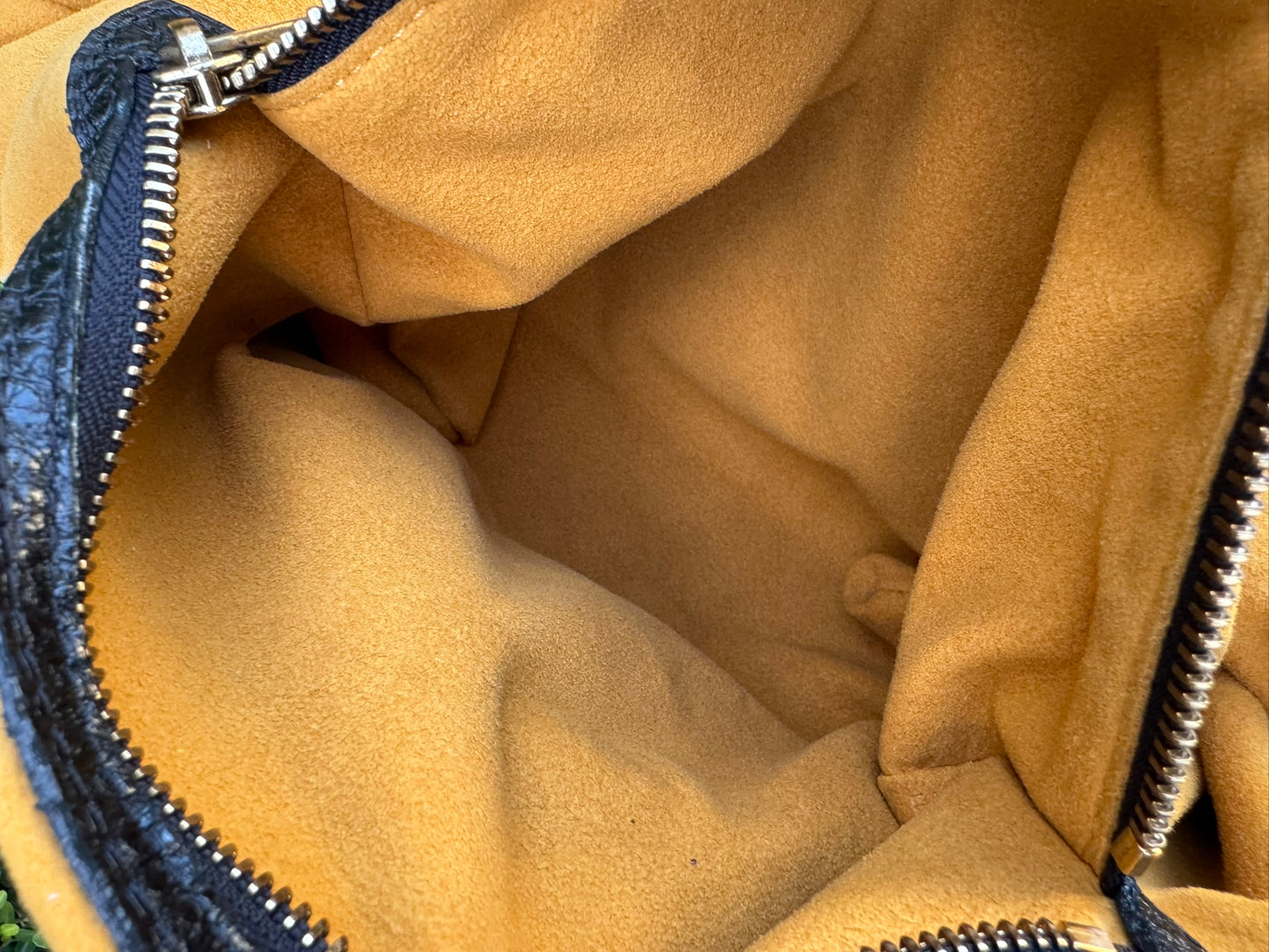 Louis Vuitton Mahina XL