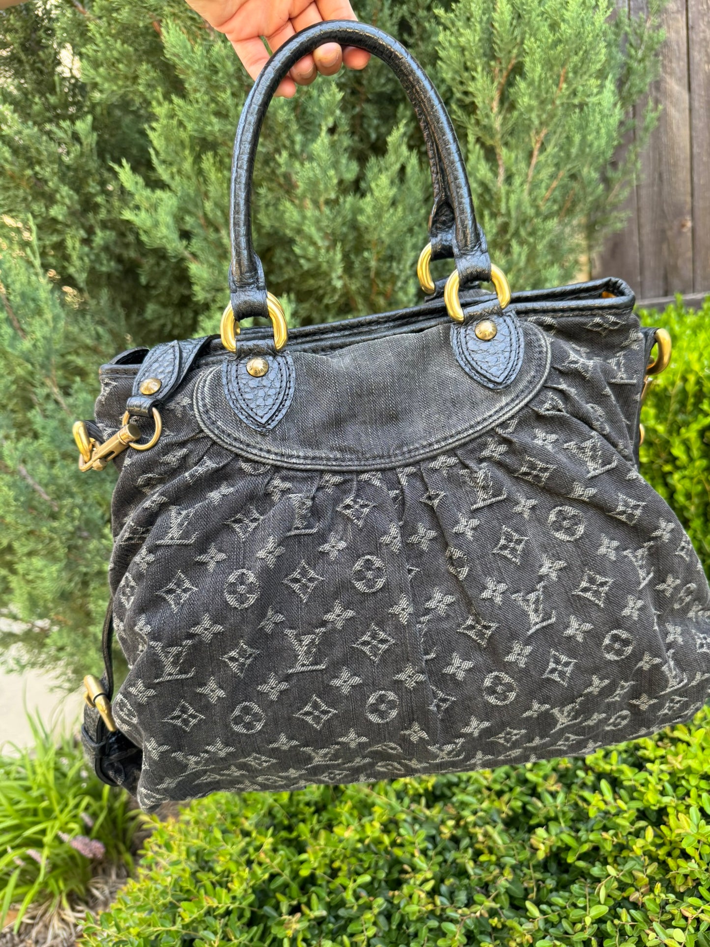 Louis Vuitton Cabby MM