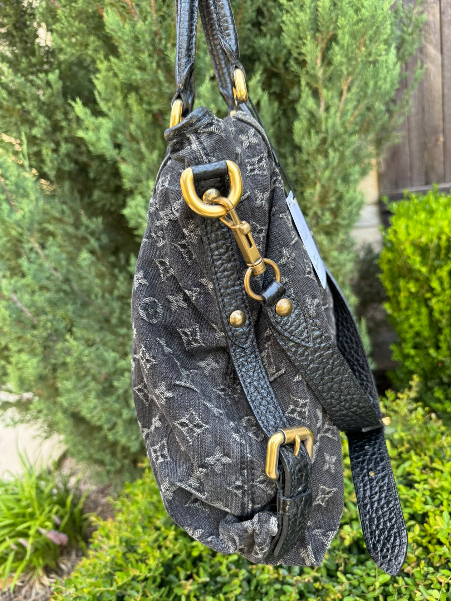 Louis Vuitton Cabby MM