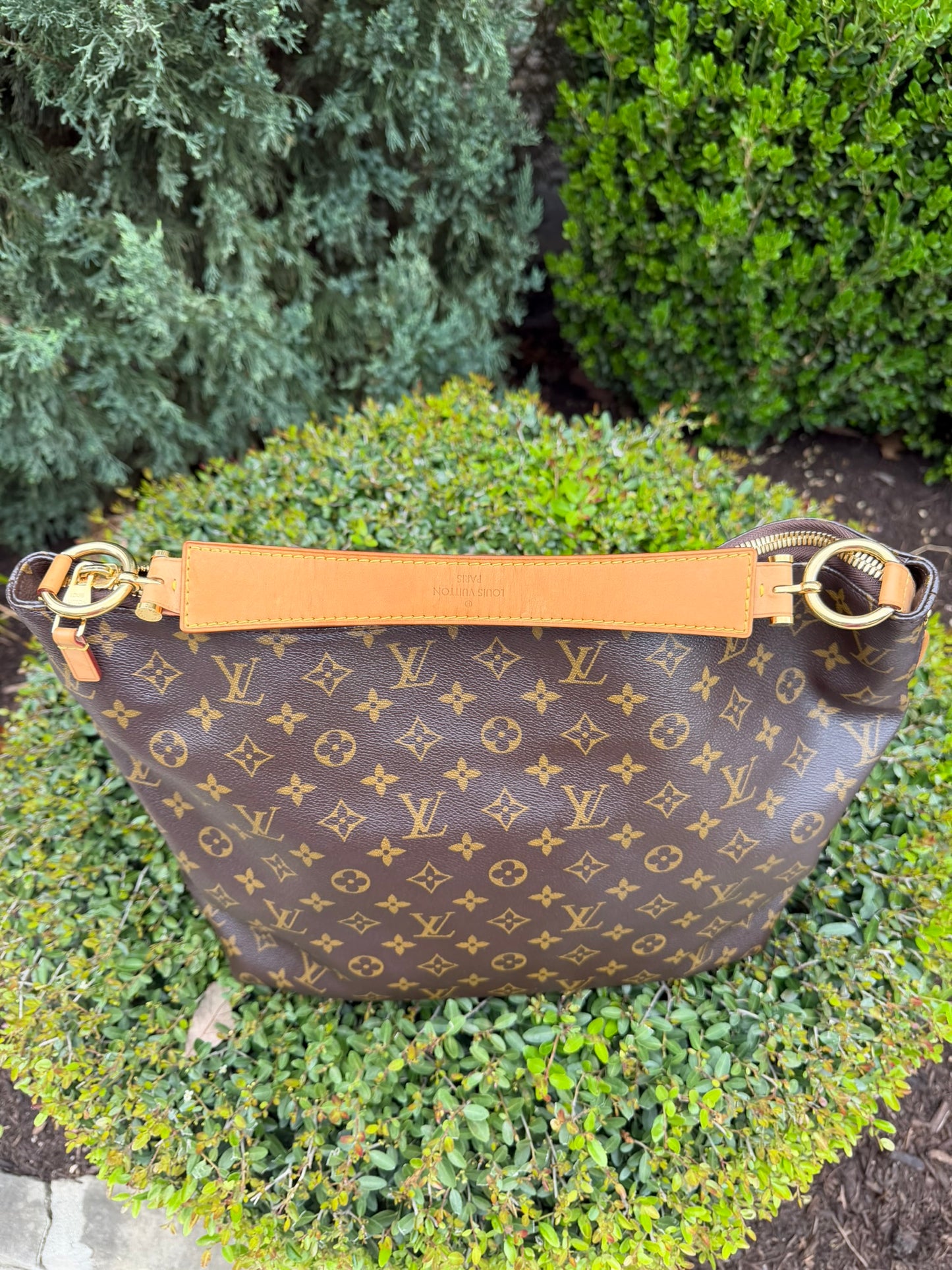 Louis Vuitton Sully – Monogram Canvas