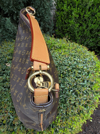 Louis Vuitton Sully – Monogram Canvas