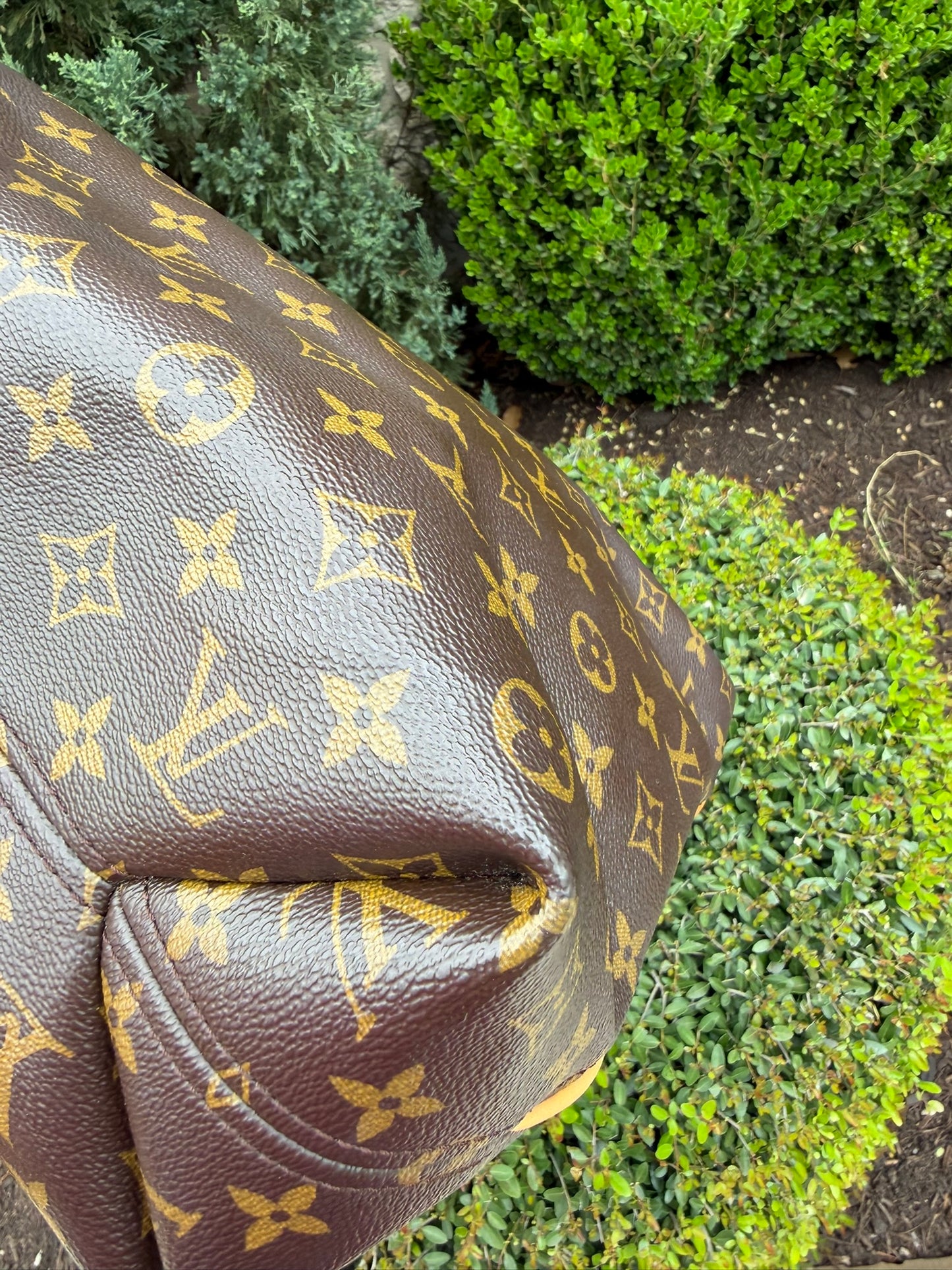 Louis Vuitton Sully – Monogram Canvas