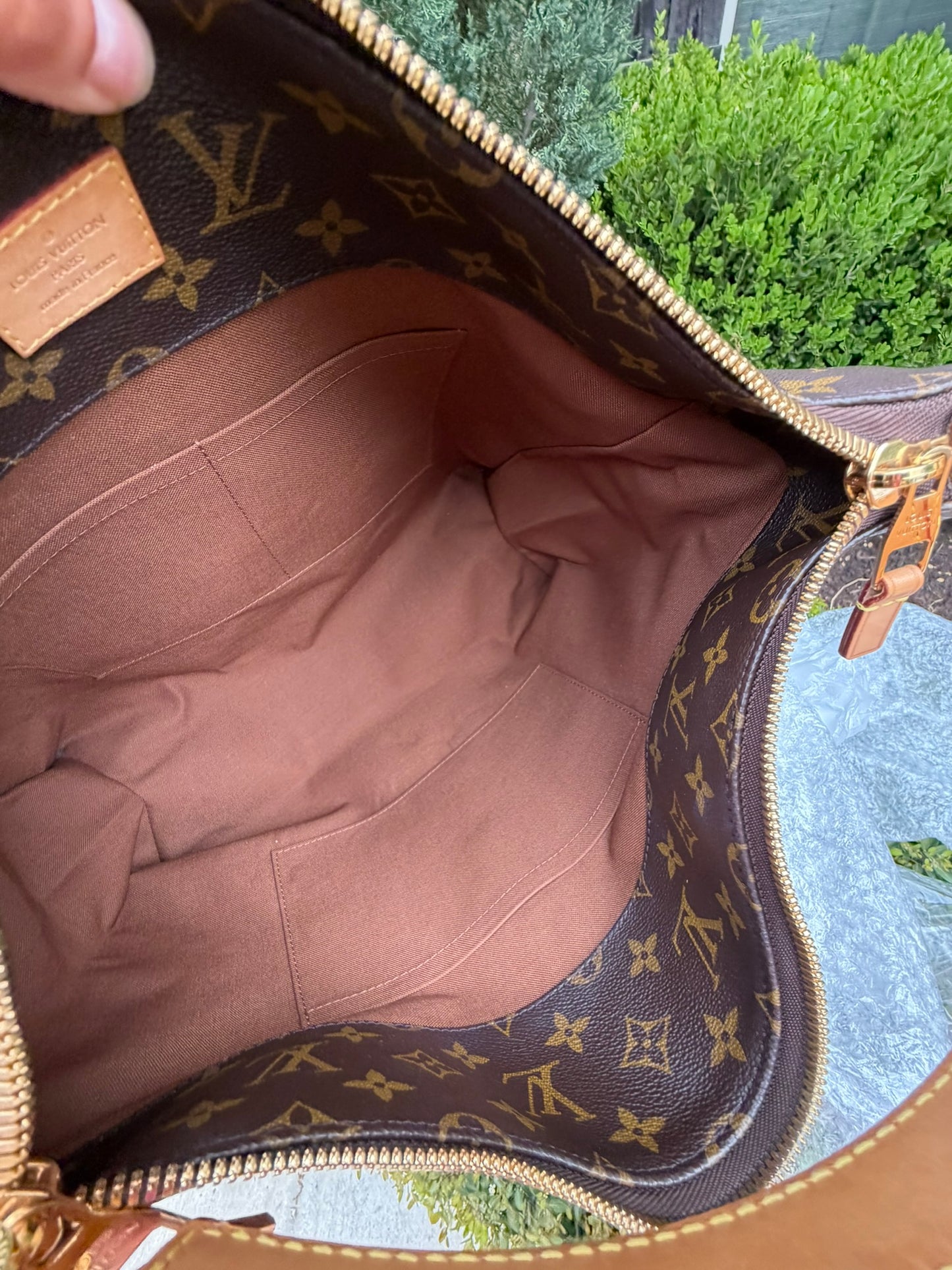 Louis Vuitton Sully – Monogram Canvas