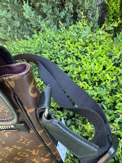 Louis Vuitton Bass Messenger MM