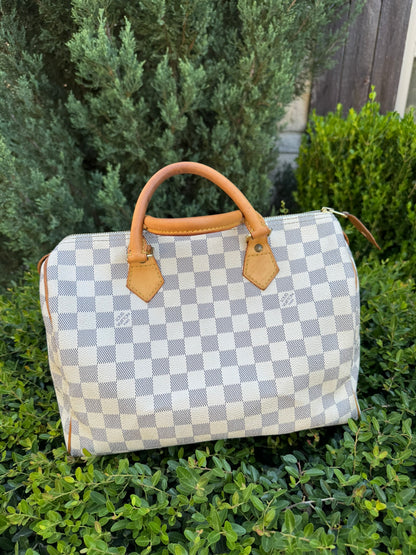 Louis Vuitton Speedy 30 in Damier Azur Canvas