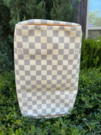 Louis Vuitton Speedy 30 in Damier Azur Canvas