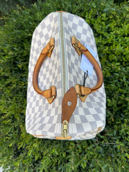Louis Vuitton Speedy 30 in Damier Azur Canvas