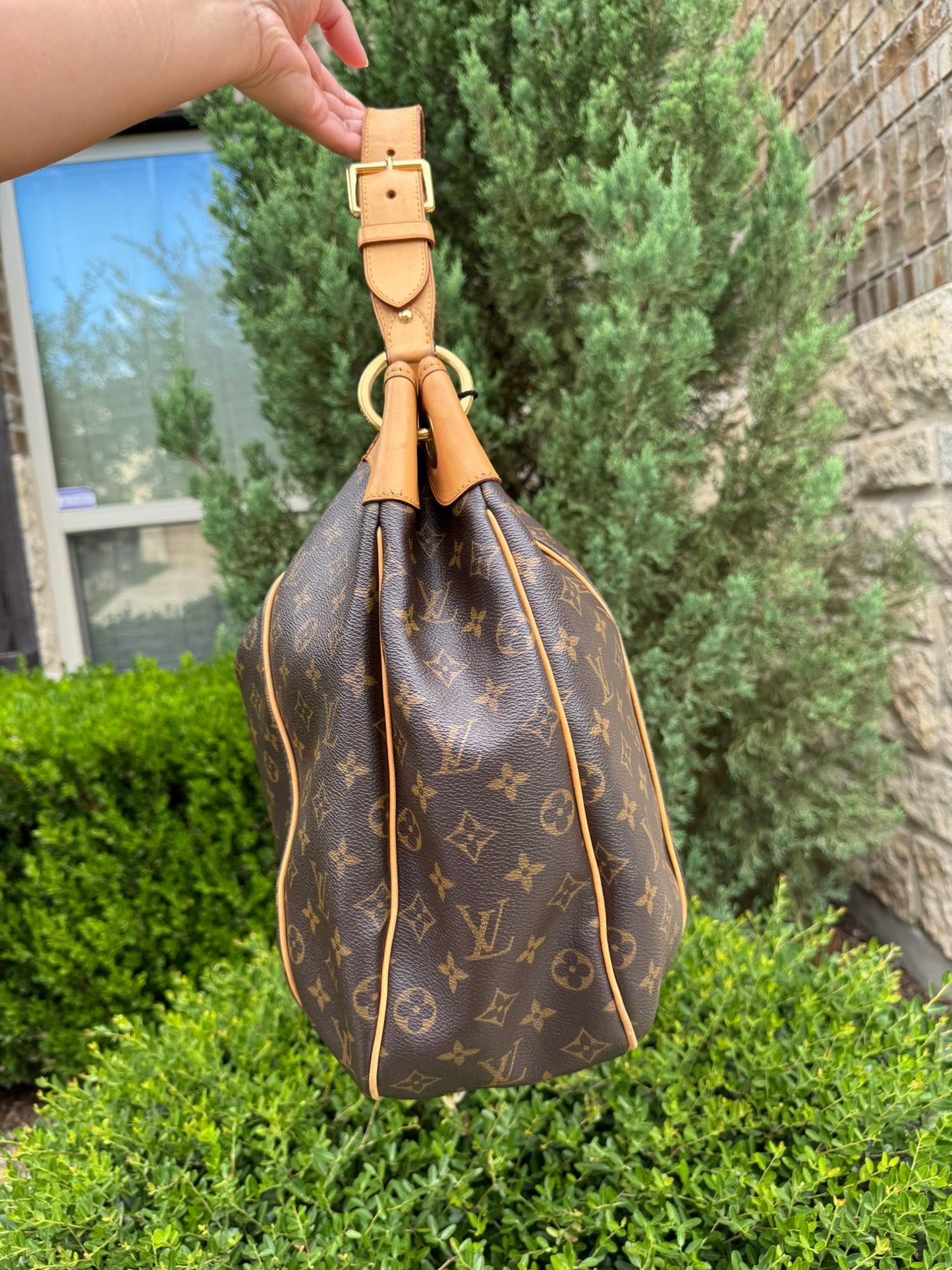 Louis Vuitton Galliera GM