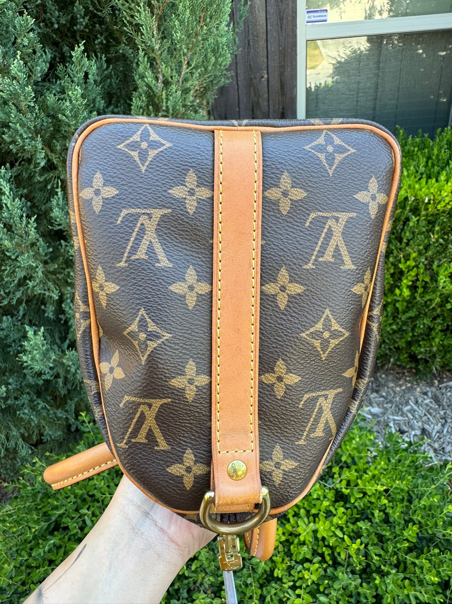 Louis Vuitton Speedy Bandoulière 25 in Monogram Canvas