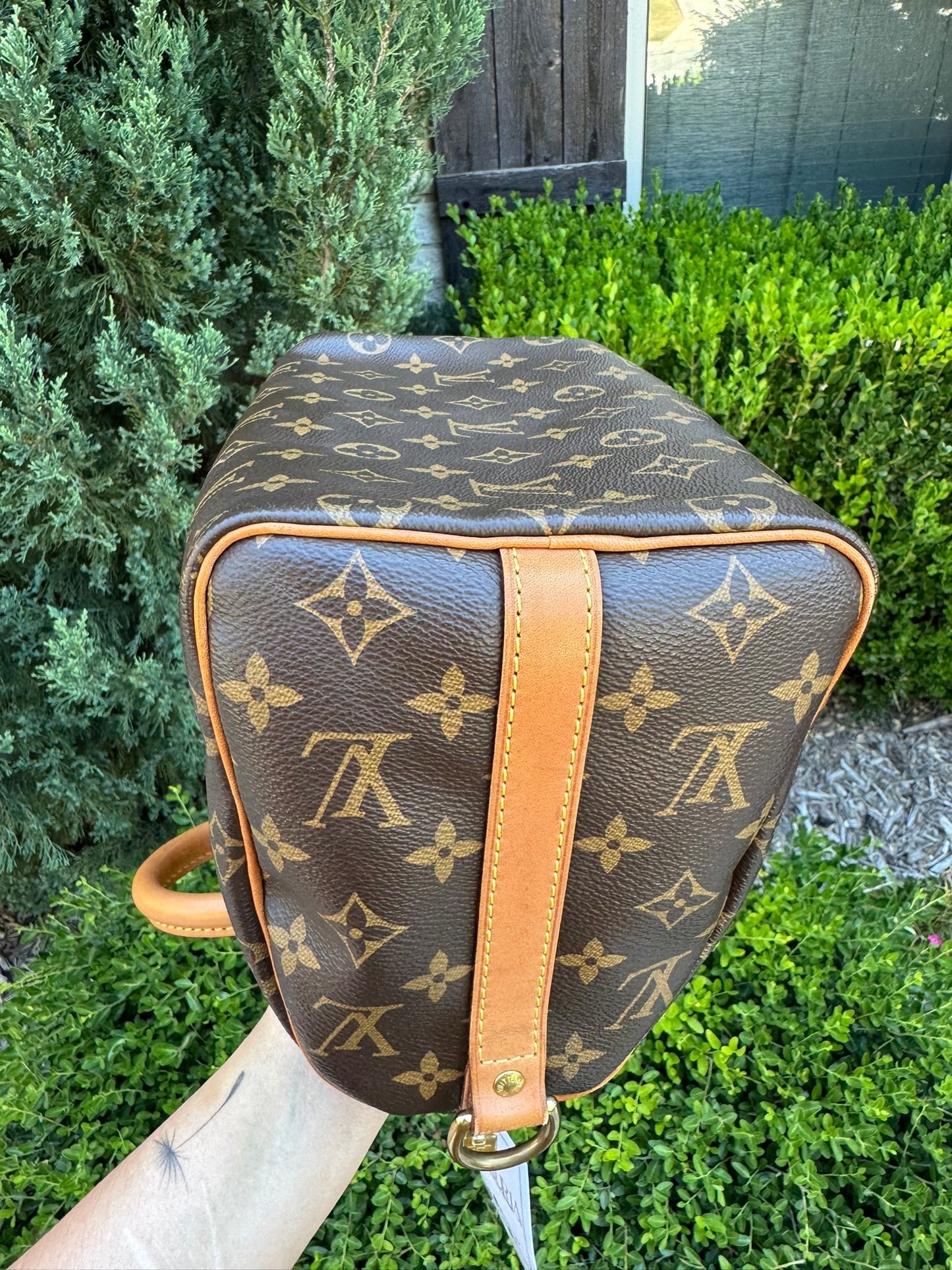 Louis Vuitton Speedy Bandoulière 25 in Monogram Canvas