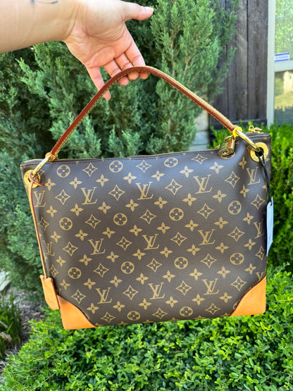 Louis Vuitton Berri PM in Monogram Canvas