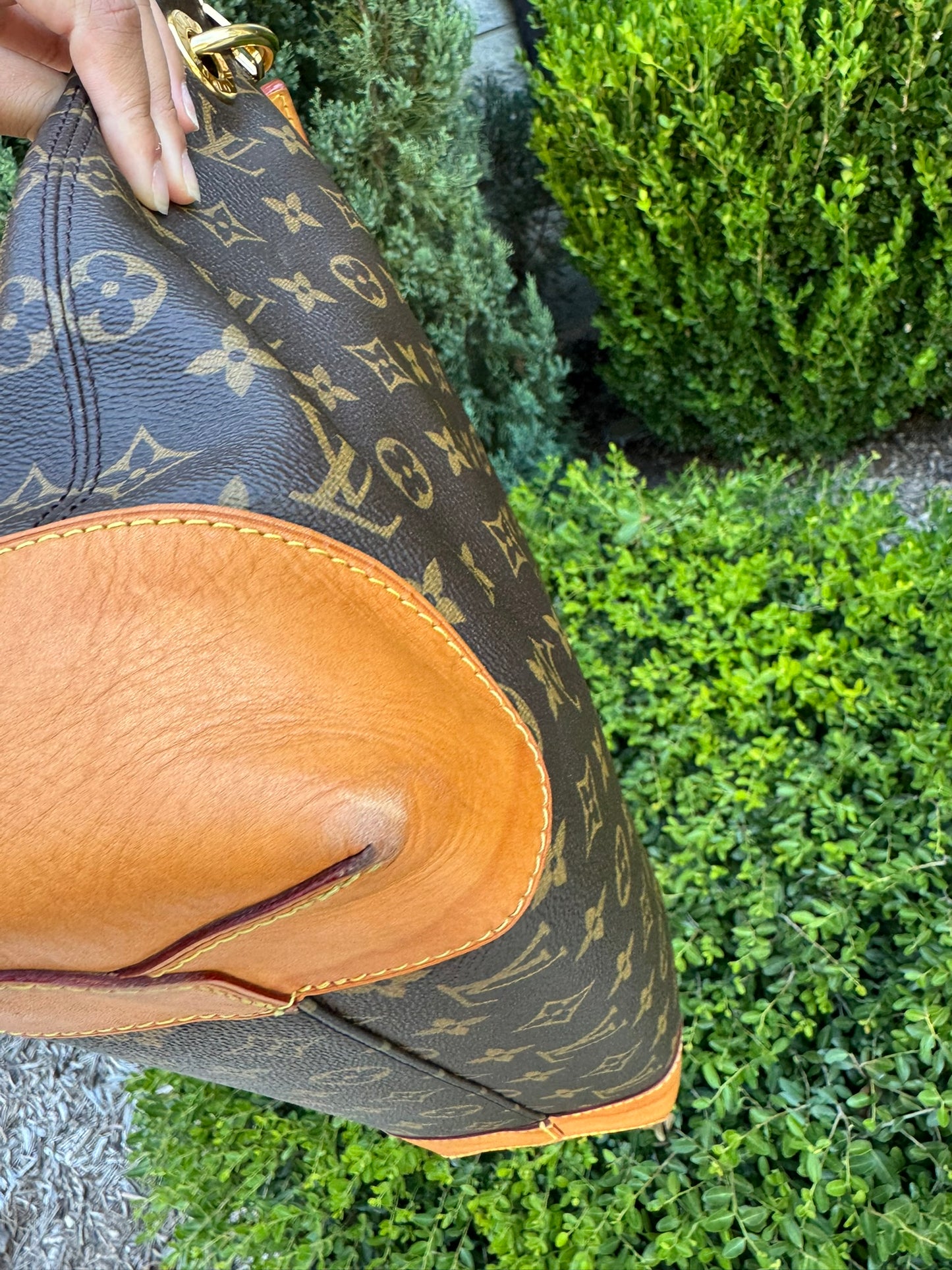 Louis Vuitton Berri PM in Monogram Canvas