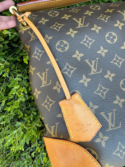 Louis Vuitton Berri PM in Monogram Canvas