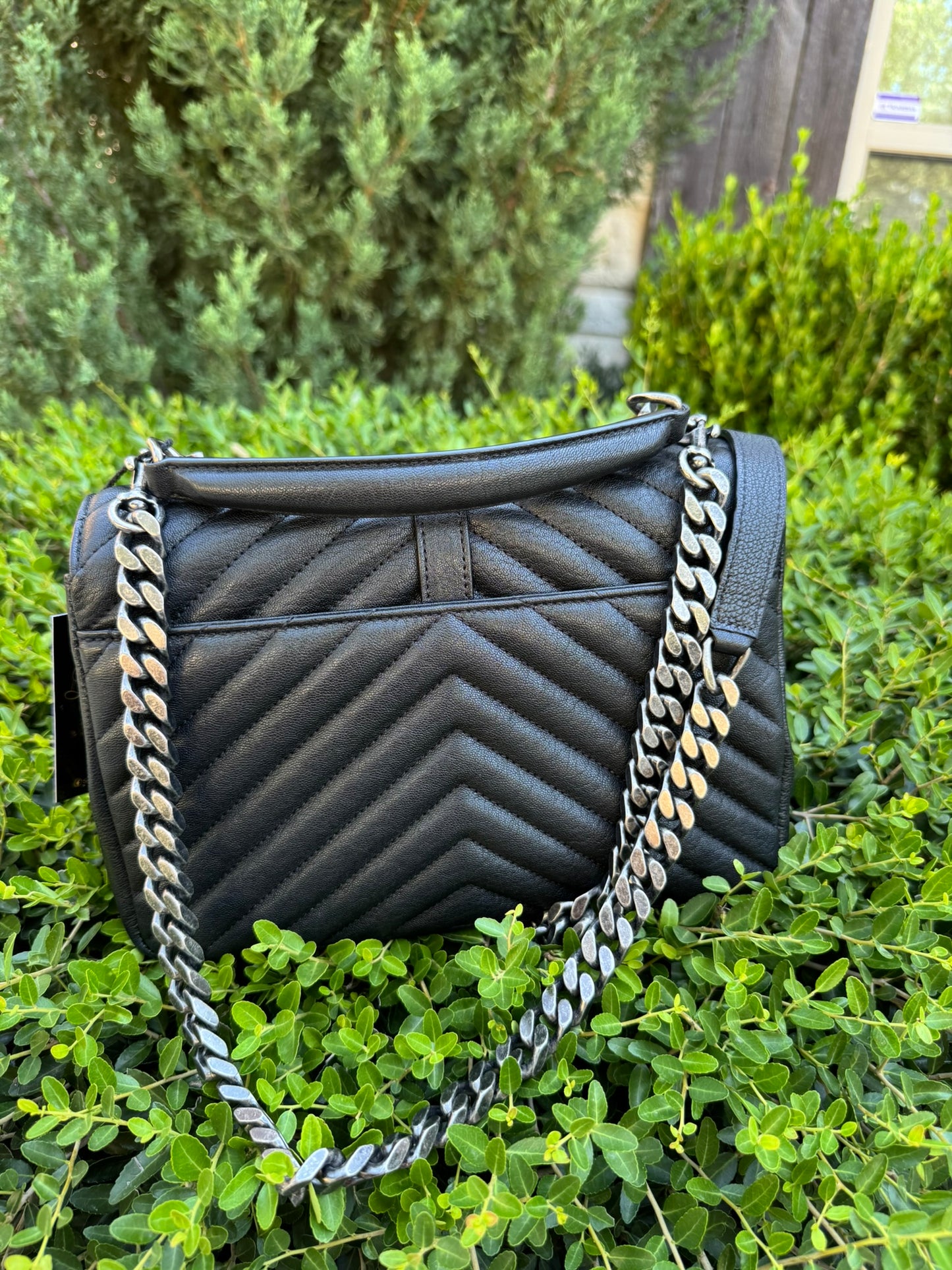 Saint Laurent College Medium in Chevron Quilted Leather