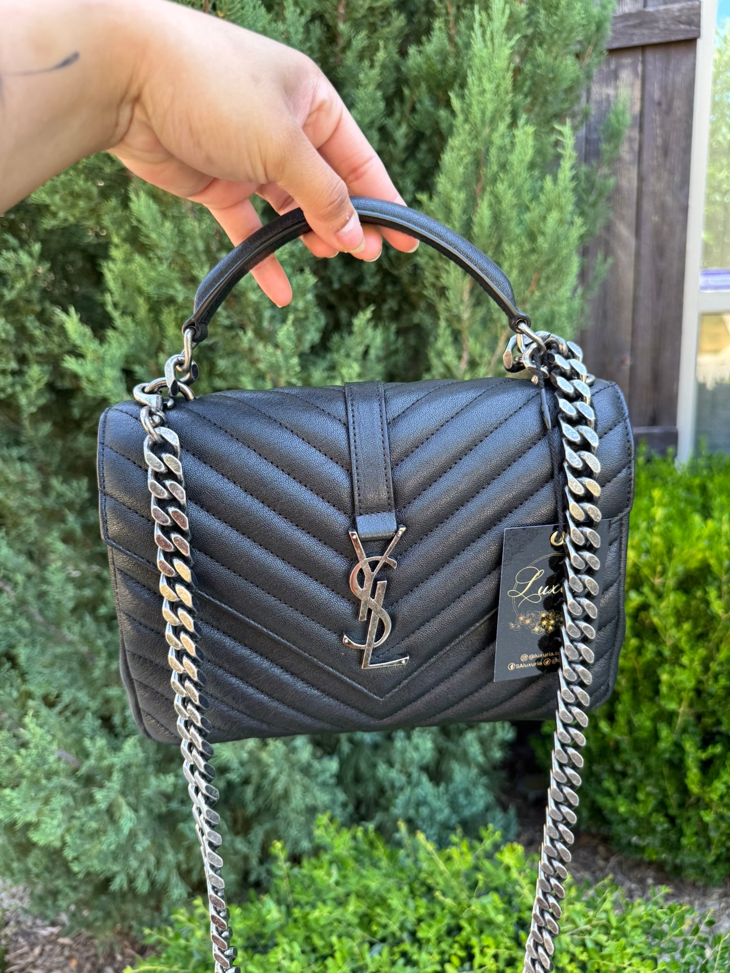 Saint Laurent College Medium in Chevron Quilted Leather