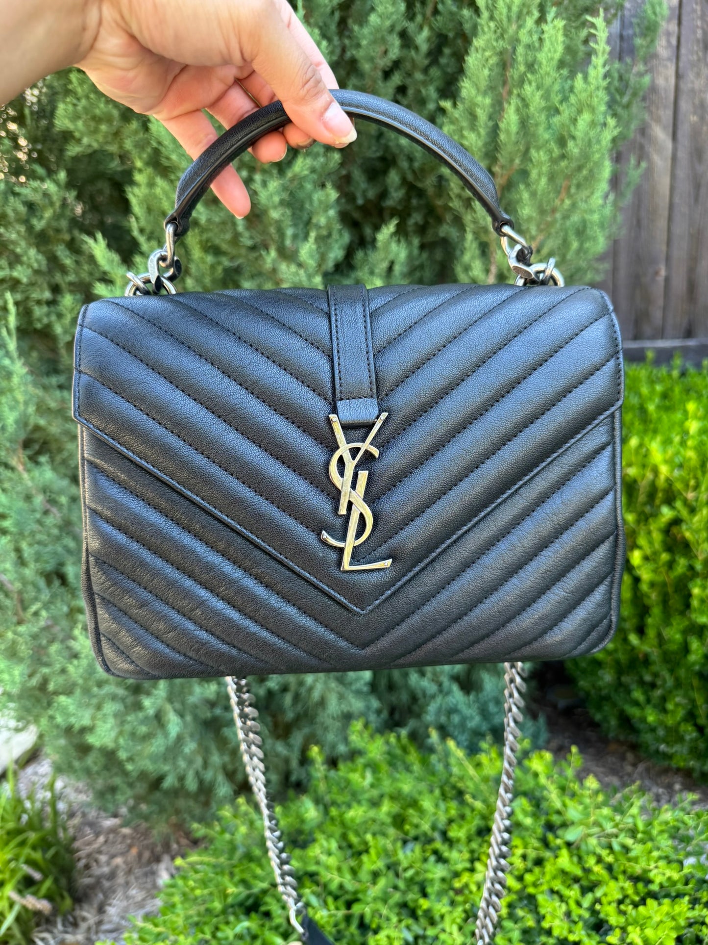 Saint Laurent College Medium in Chevron Quilted Leather