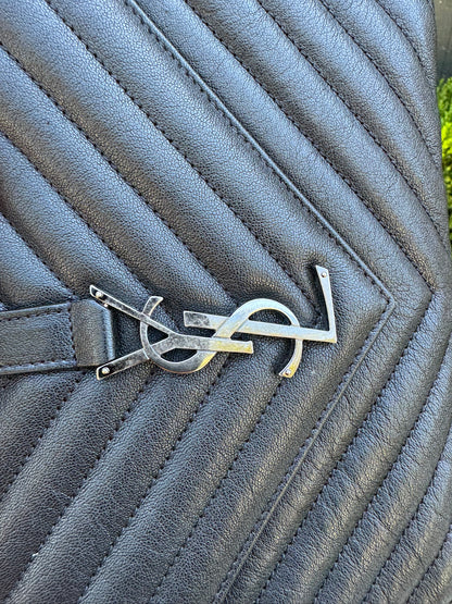 Saint Laurent College Medium in Chevron Quilted Leather