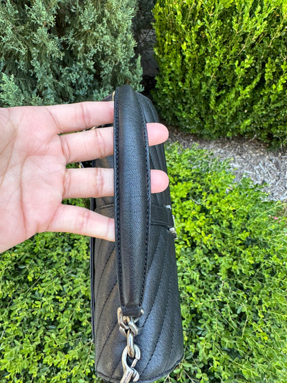 Saint Laurent College Medium in Chevron Quilted Leather