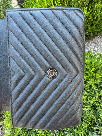 Saint Laurent College Medium in Chevron Quilted Leather