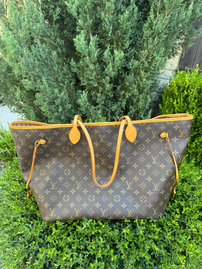 Louis Vuitton Neverfull GM in Monogram Canvas