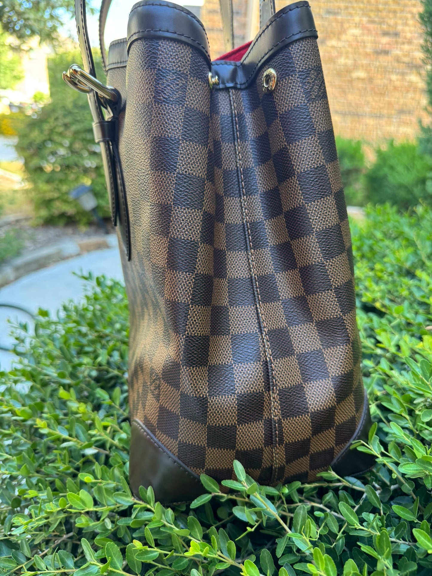 Louis Vuitton Hampstead MM in Damier Ebene Canvas