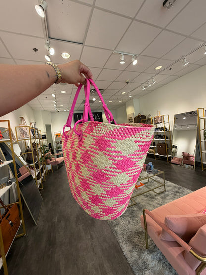 Loewe Anagram Raffia Tote – Hot Pink