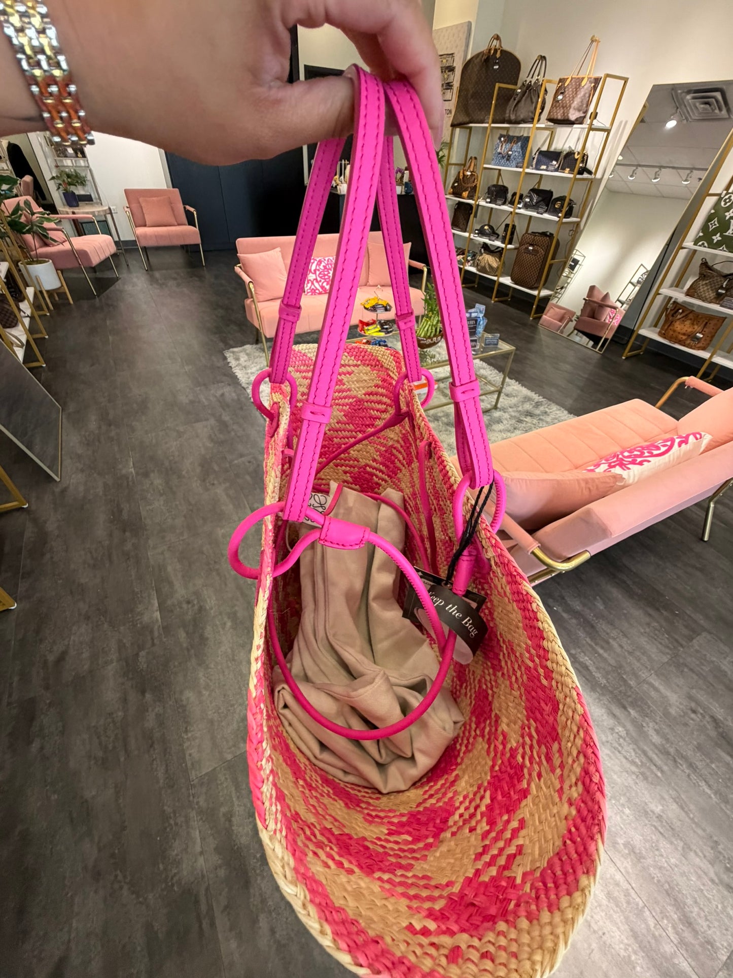 Loewe Anagram Raffia Tote – Hot Pink