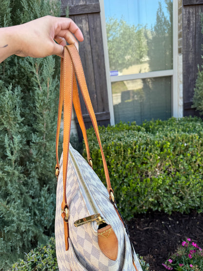 Louis Vuitton Totally MM