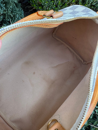 Louis Vuitton Speedy 30