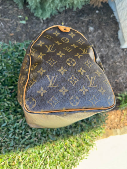 Louis Vuitton Speedy 35