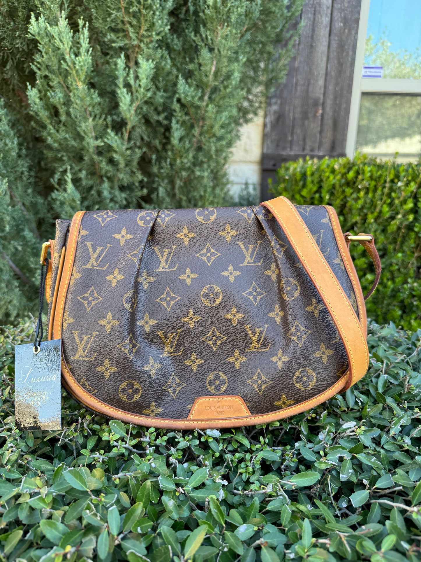 Louis Vuitton Menilmontant PM