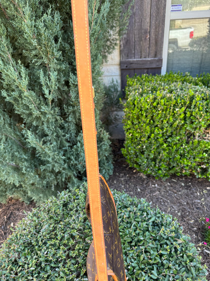 Louis Vuitton Menilmontant PM