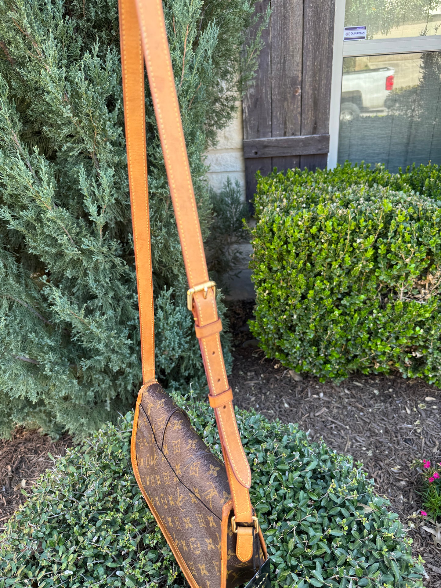 Louis Vuitton Menilmontant PM