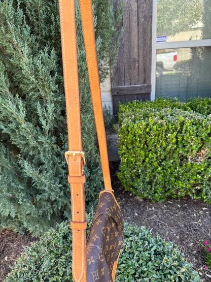 Louis Vuitton Menilmontant PM