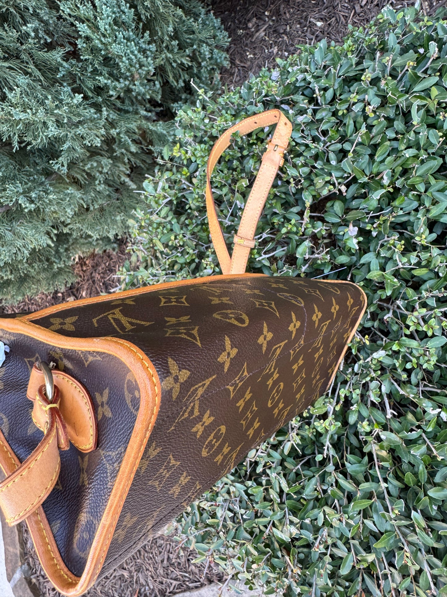 Louis Vuitton Popincourt Crossbody