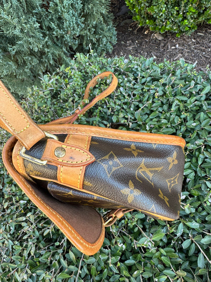 Louis Vuitton Sologne