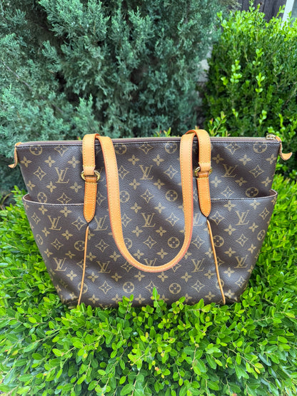 Louis Vuitton Totally MM – Monogram Canvas