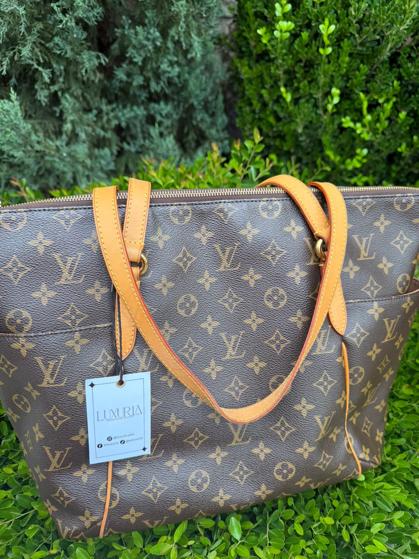 Louis Vuitton Totally MM – Monogram Canvas