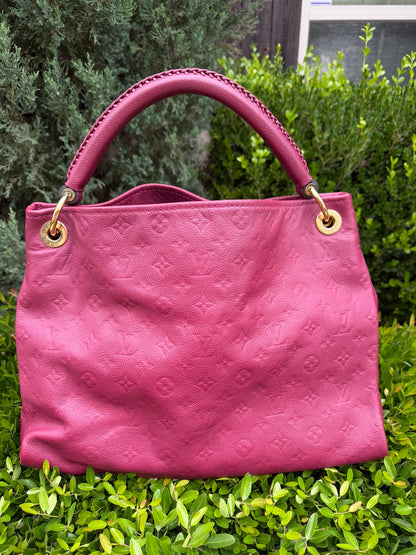 Louis Vuitton Artsy MM – Aurore Monogram Empreinte Leather