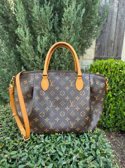 Louis Vuitton Turenne MM