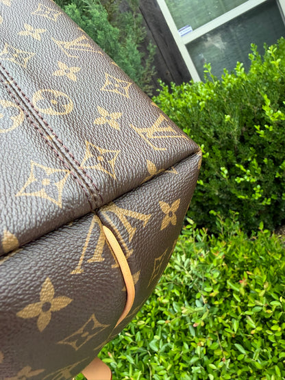 Louis Vuitton Turenne MM – Monogram Canvas