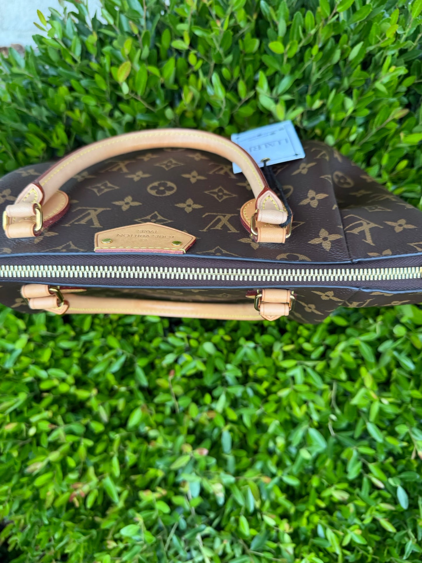 Louis Vuitton Turenne MM – Monogram Canvas