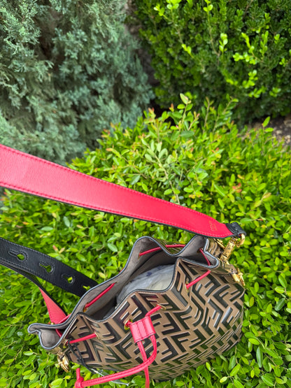 Fendi Mon Tresor Bucket Bag – Bi-Color Cherry Red